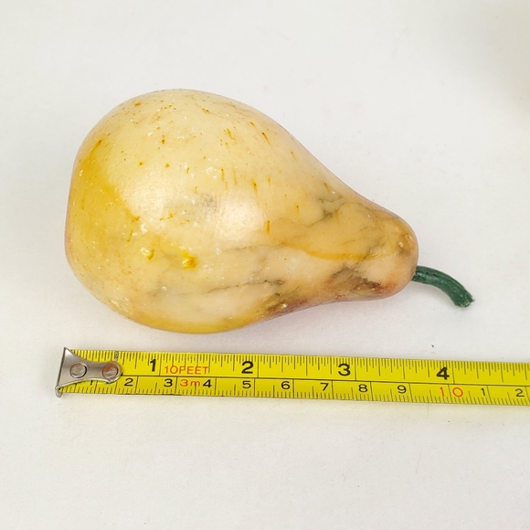 MCM Alabaster hand carved decorative fruit set - Picture 8 of 9